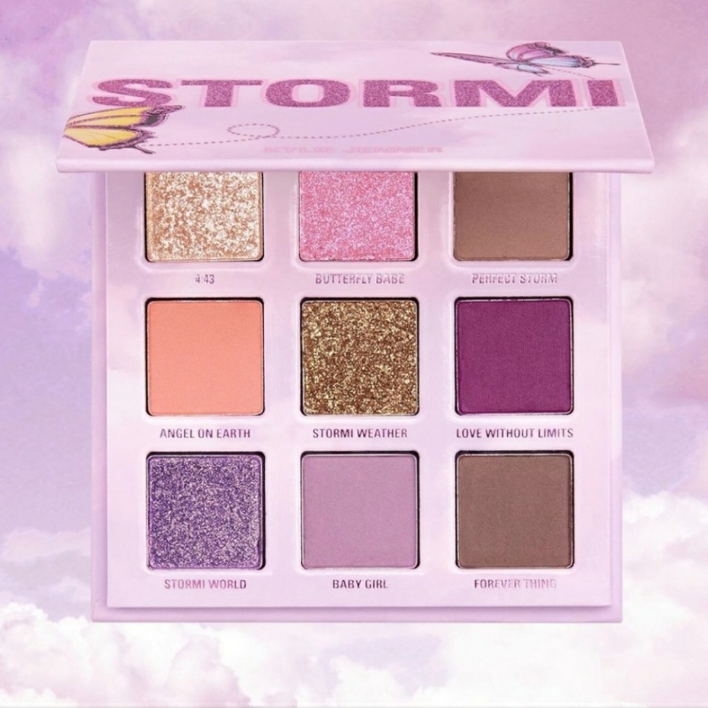 🦋 New Kylie x Stormi Eye Shadow Palette - Picture 4 of 8